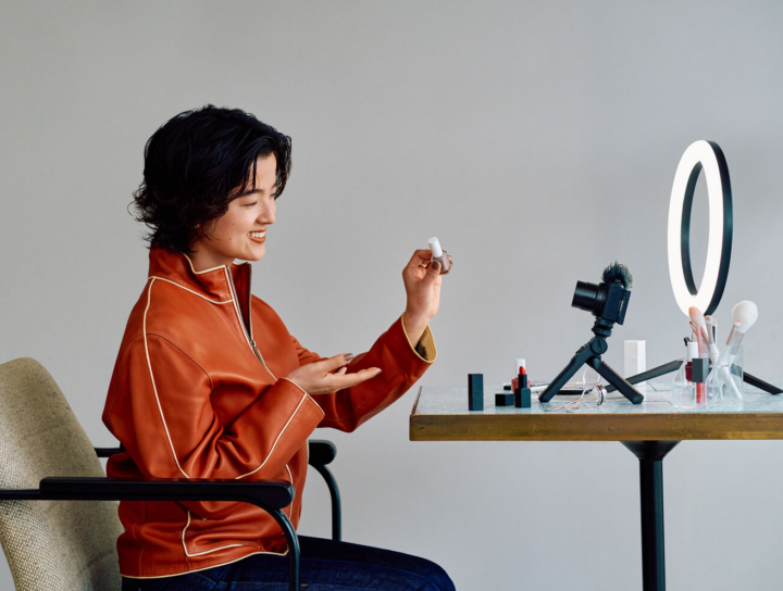 Vlogging Guide | Best Cameras For Vloggers 2024